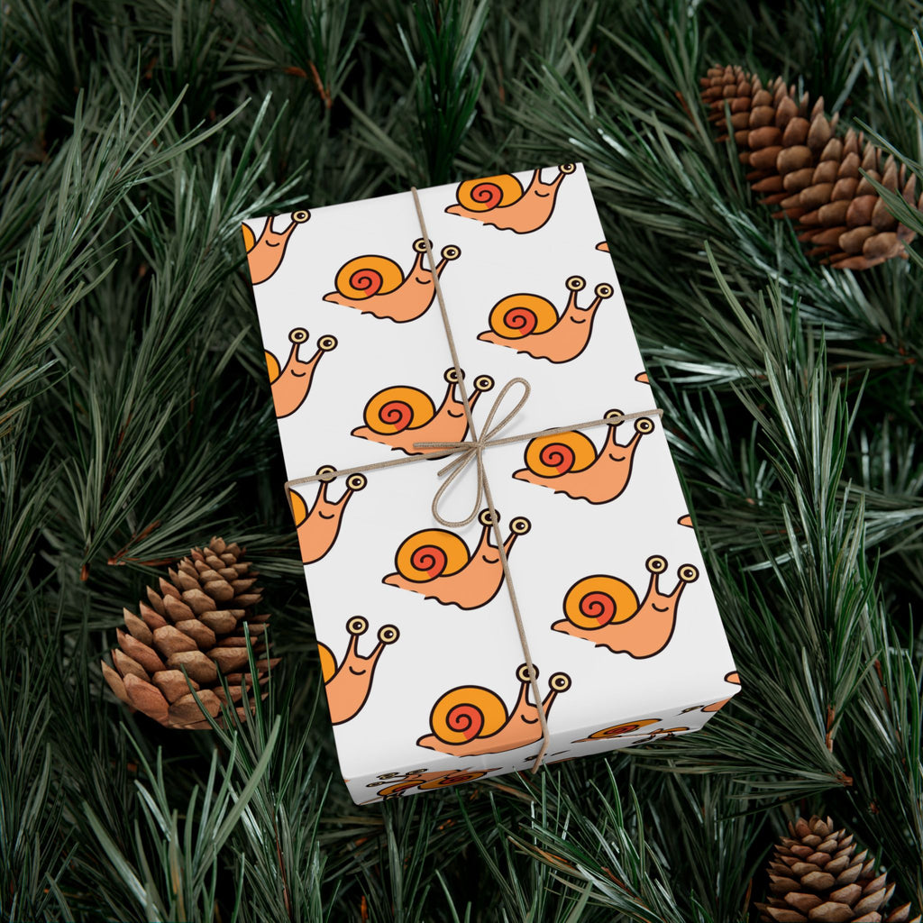 Cute Snail Gift Wrapping Paper, Roll with Cute Snail Design - Perfect for Nature Lovers, Kids' Birthdays, Holidays, Crafting, DIY Projects