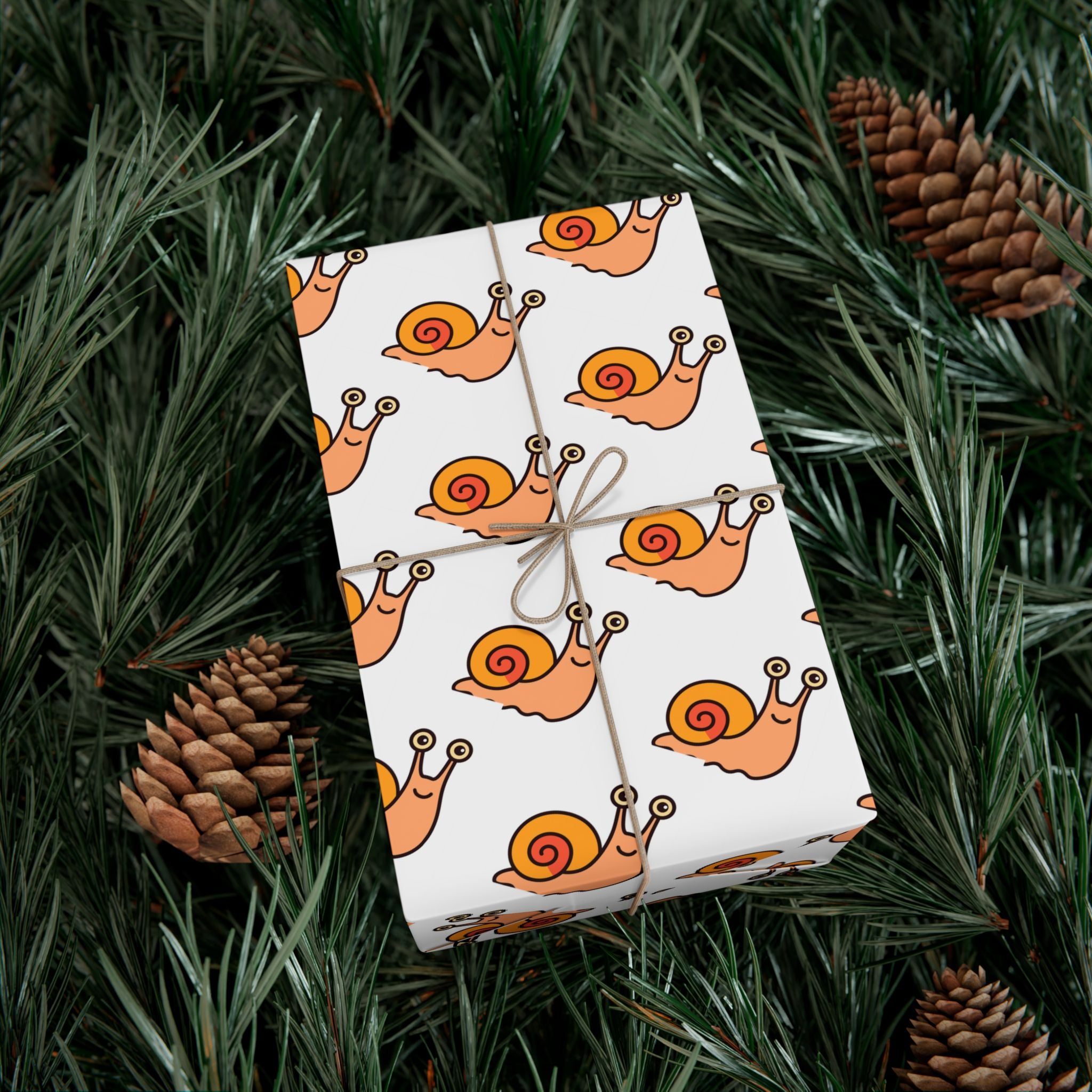 Cute Snail Gift Wrapping Paper, Roll with Cute Snail Design - Perfect for Nature Lovers, Kids' Birthdays, Holidays, Crafting, DIY Projects
