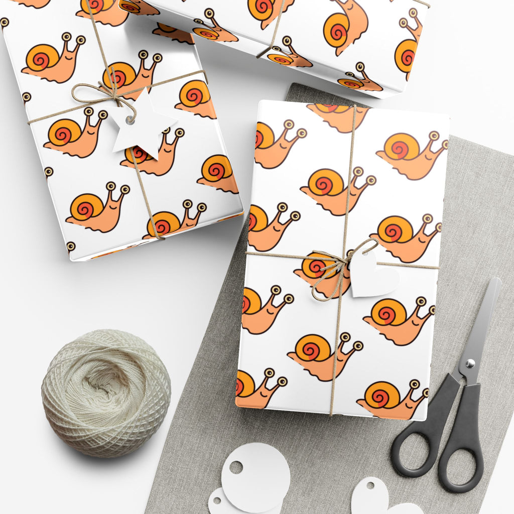 Cute Snail Gift Wrapping Paper, Roll with Cute Snail Design - Perfect for Nature Lovers, Kids' Birthdays, Holidays, Crafting, DIY Projects