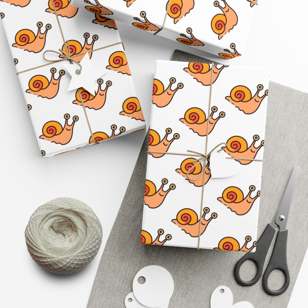 Cute Snail Gift Wrapping Paper, Roll with Cute Snail Design - Perfect for Nature Lovers, Kids' Birthdays, Holidays, Crafting, DIY Projects