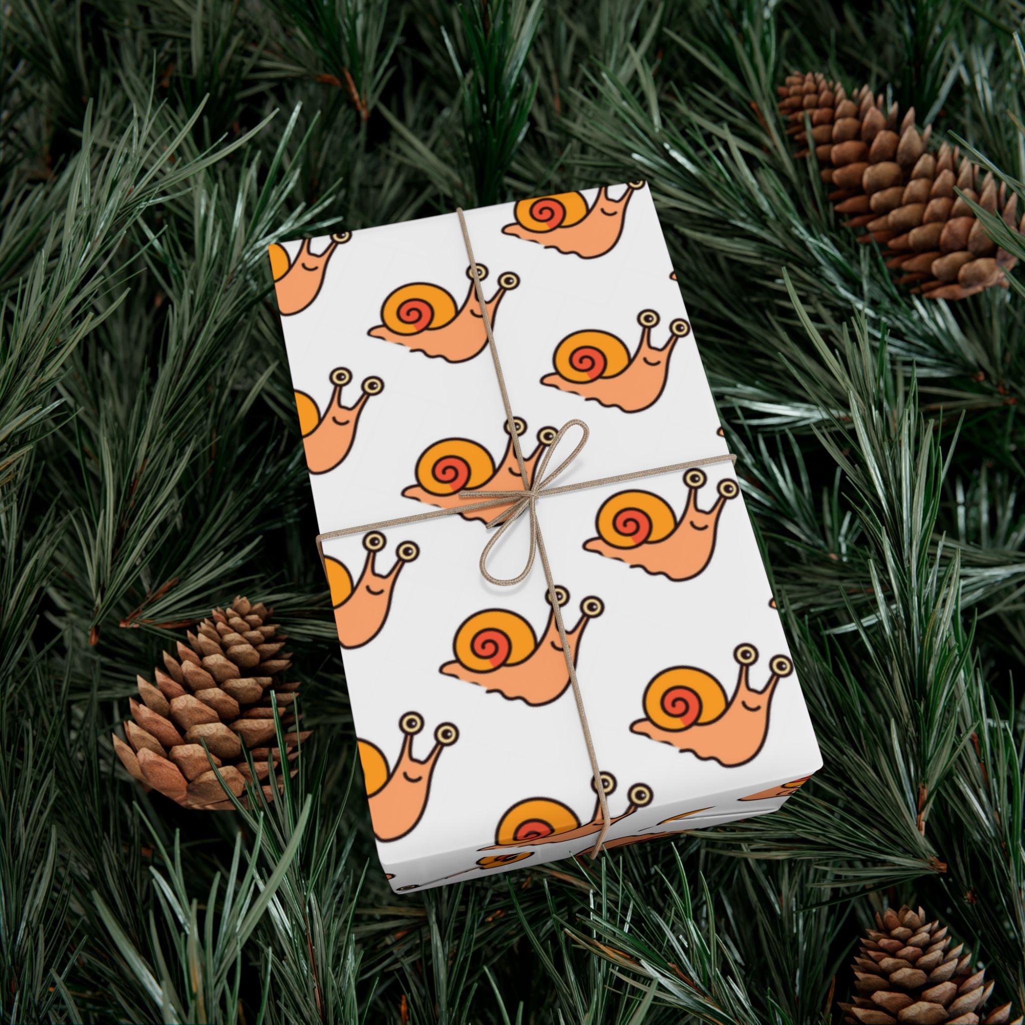 Cute Snail Gift Wrapping Paper, Roll with Cute Snail Design - Perfect for Nature Lovers, Kids' Birthdays, Holidays, Crafting, DIY Projects